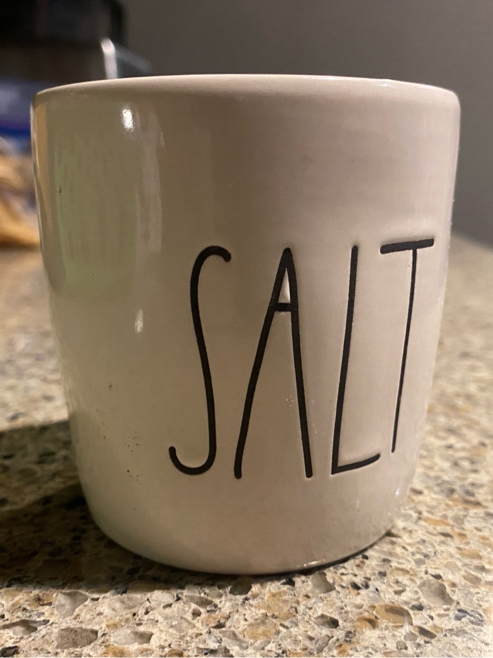Rae dunn salt pinch pot